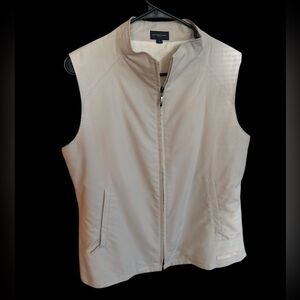 Burberry Golf Windstopper® Vest | Size S | Luxury Performance